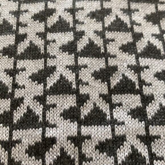 Michael Michael Kors Reversible Signature Logo Knit Infinity Scarf - Picture 3 of 11